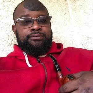 Meet your Posher, Devrick